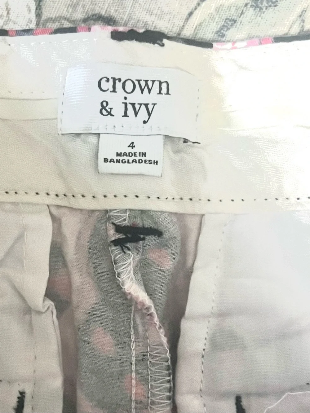 Crown & Ivy,Pink/Navy Shorts Preppy Coastal Summer Golf Resort Chic, Size 4